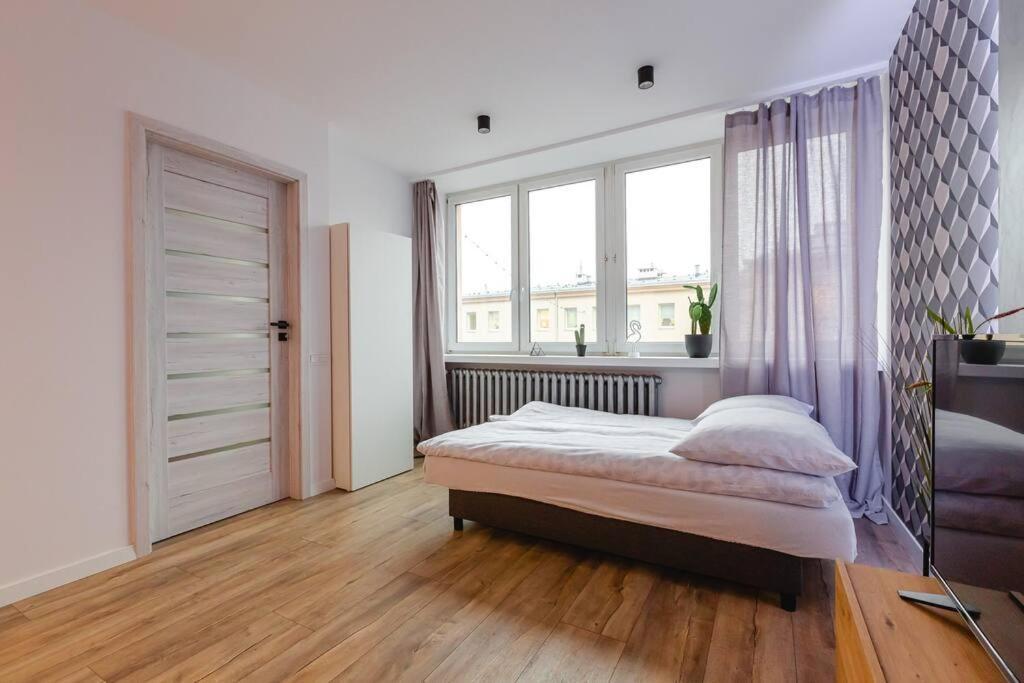 ורשה Nowoczesny Apartament W Sercu Mokotowa מראה חיצוני תמונה